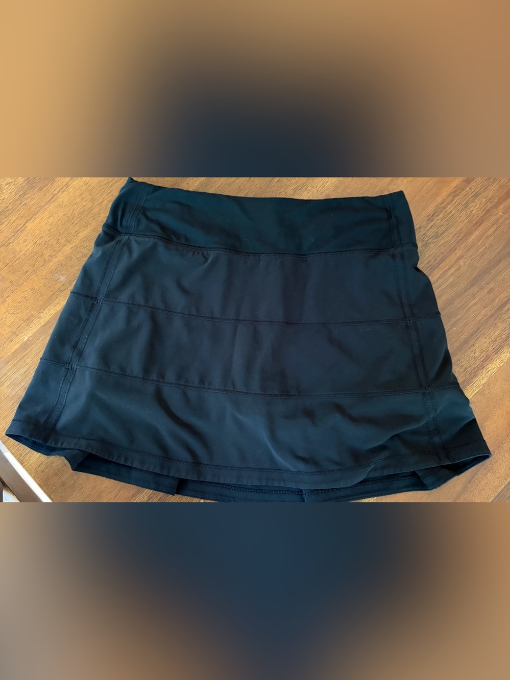 Black Lululemon Pace Rival size 4 Tall. Excellent Condition